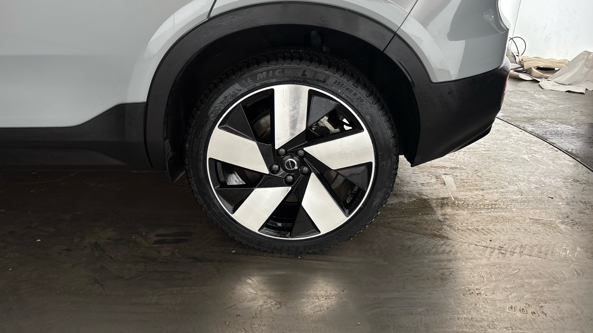 4020872 175kW Recharge Ultimate 69kWh 5dr Auto