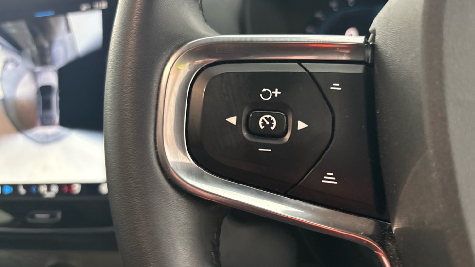 VOLVO C40 ESTATE 175kW Recharge Ultimate 69kWh 5dr Auto