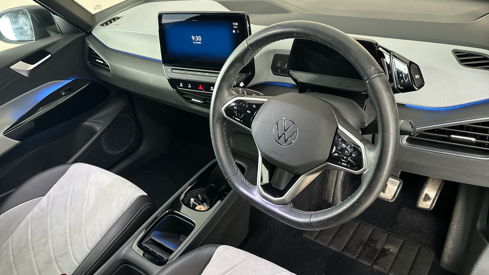 4021012 150kW Family Pro Performance 58kWh 5dr Auto