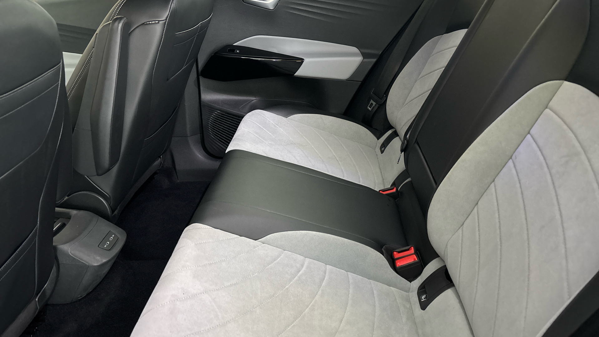 4021012 150kW Family Pro Performance 58kWh 5dr Auto