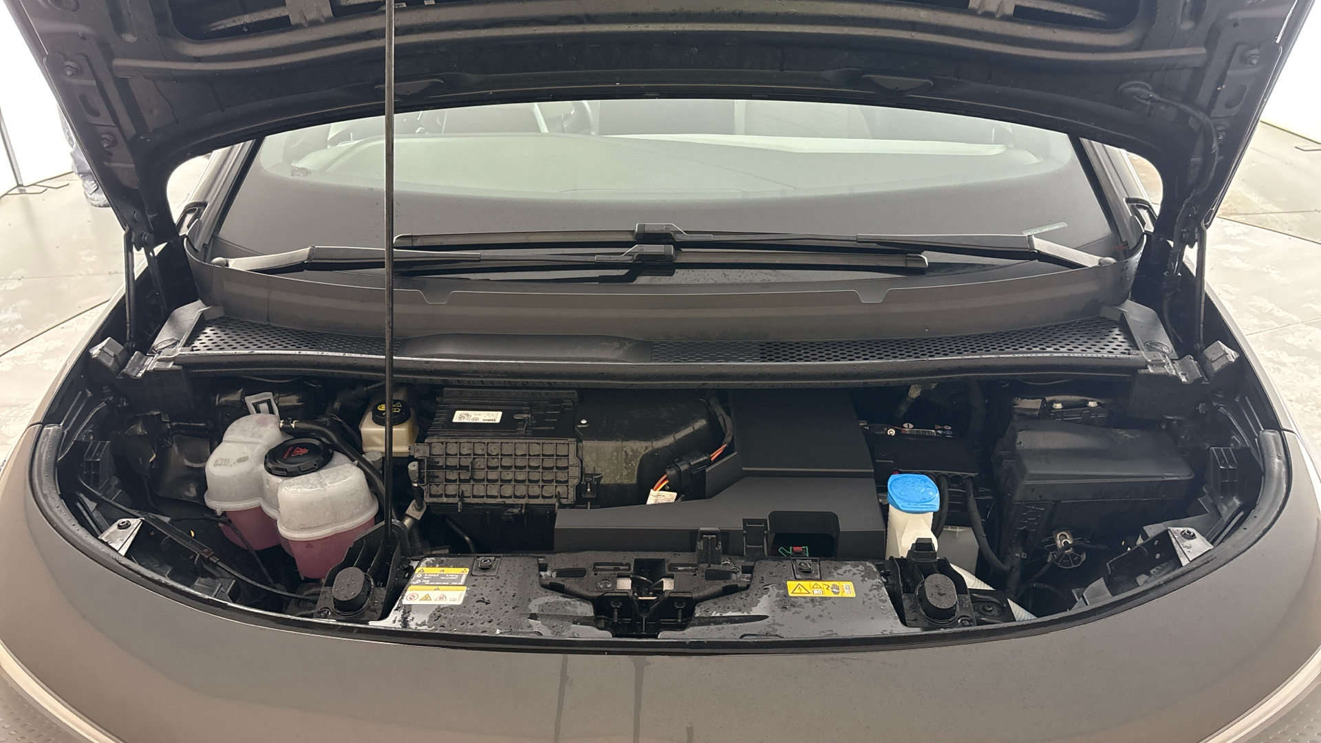 4021012 150kW Family Pro Performance 58kWh 5dr Auto