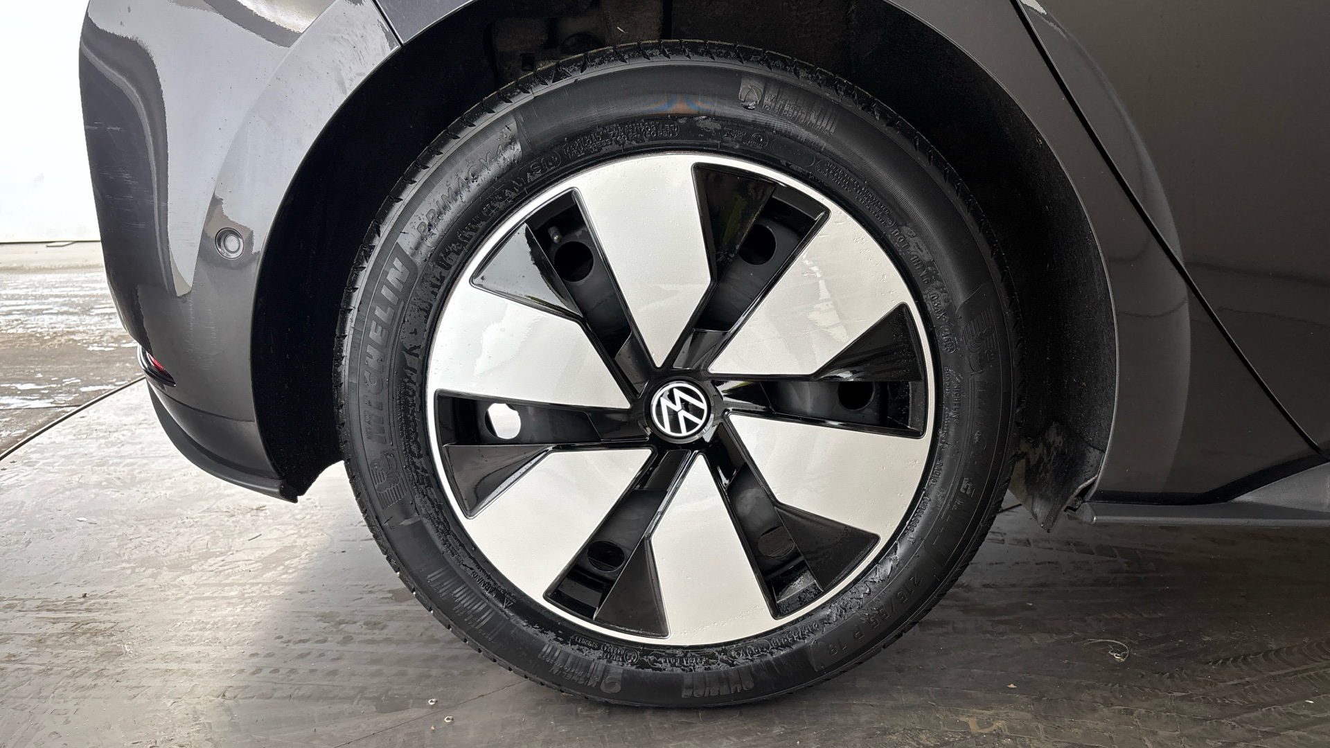 4021012 150kW Family Pro Performance 58kWh 5dr Auto