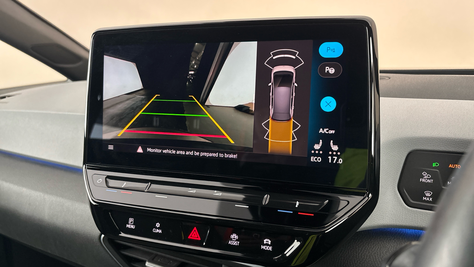 4021012 150kW Family Pro Performance 58kWh 5dr Auto