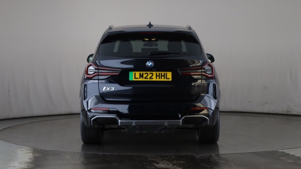 BMW iX3 Image 4