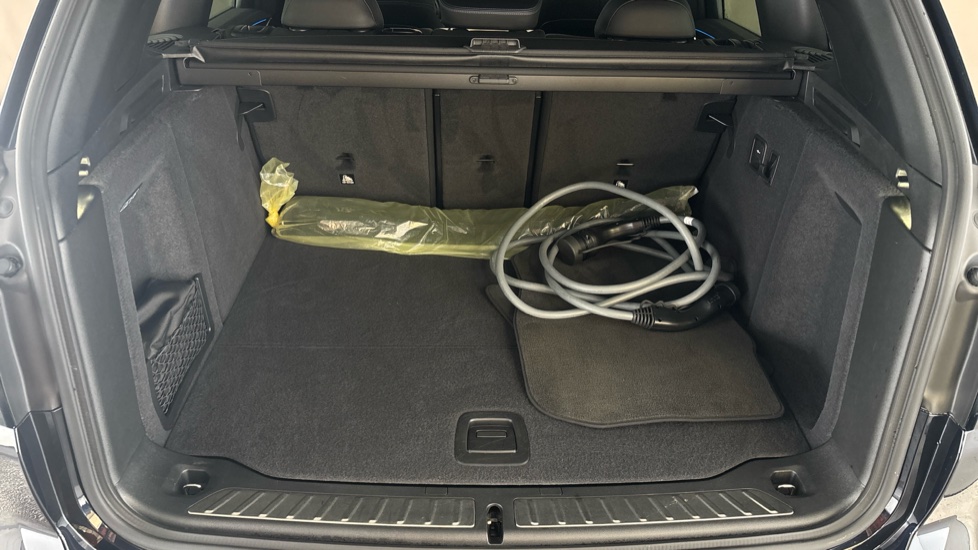 BMW iX3 Image 15