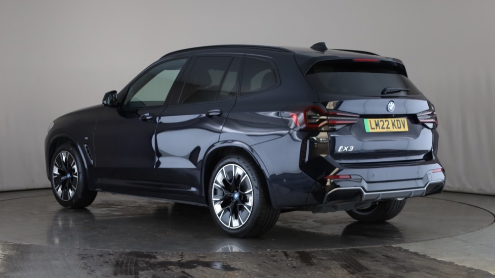 BMW iX3 Image 3
