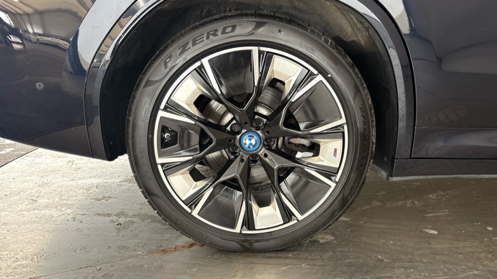 BMW iX3 Image 19