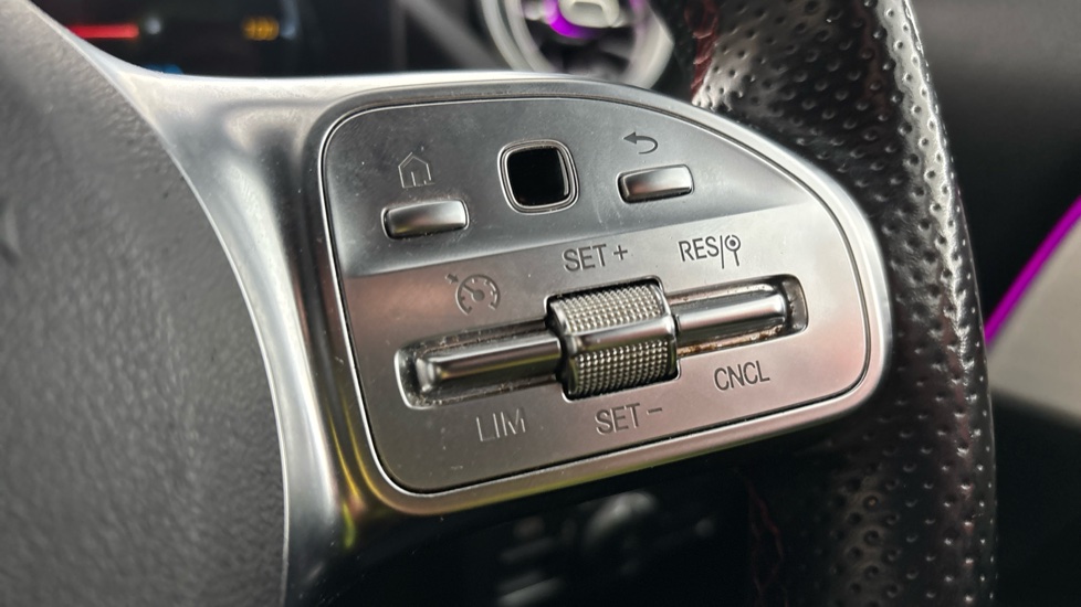 MERCEDES EQA cruise control