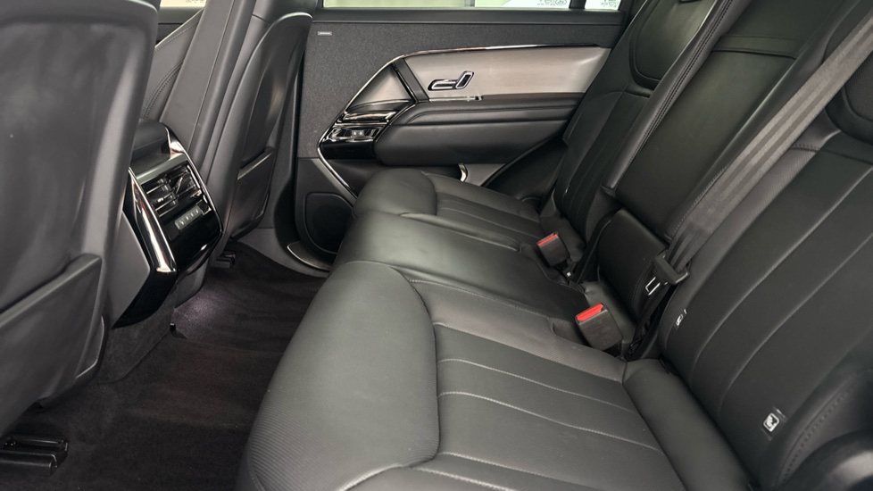 LAND ROVER RANGE ROVER SPORT Image 14