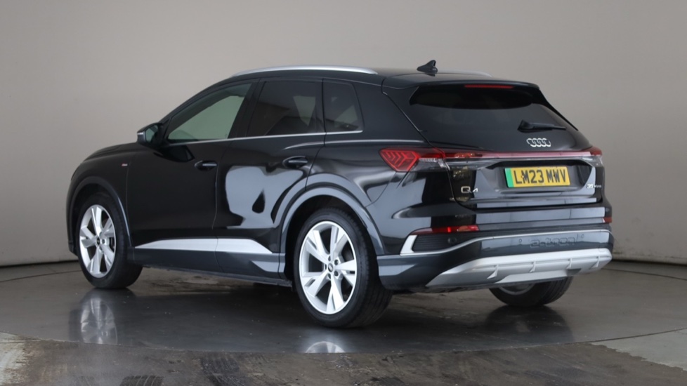 AUDI Q4 Image 3