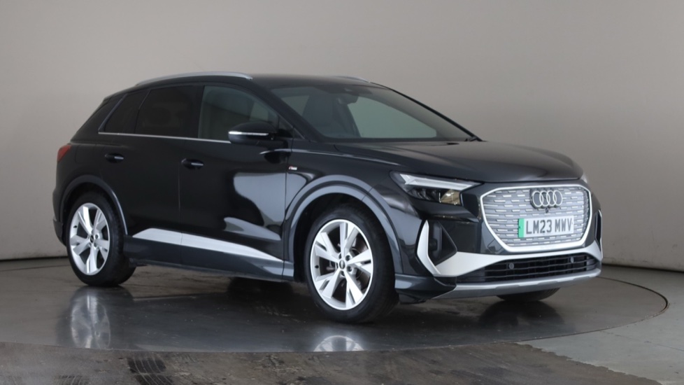 AUDI Q4 Image 7