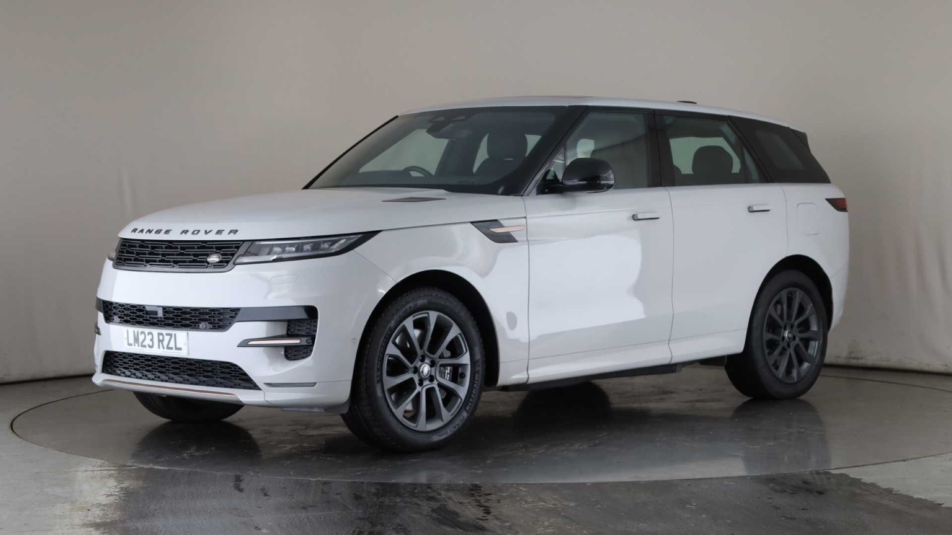3.0 P440e Dynamic SE 5dr Auto