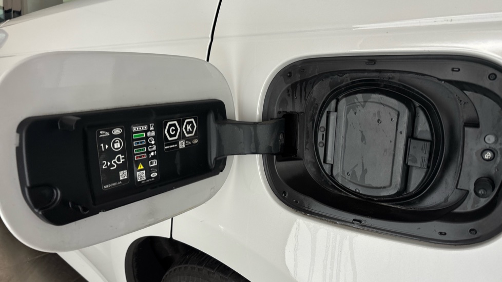 LAND ROVER RANGE ROVER SPORT Image 21