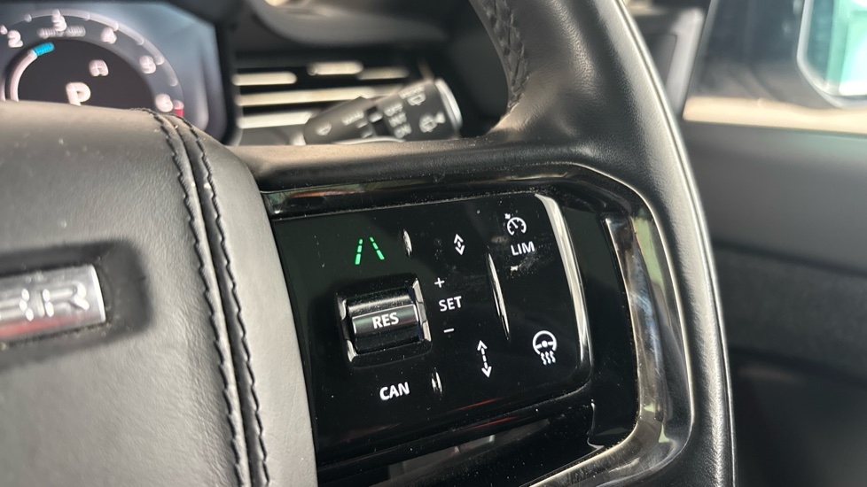 LAND ROVER RANGE ROVER SPORT Cruise control