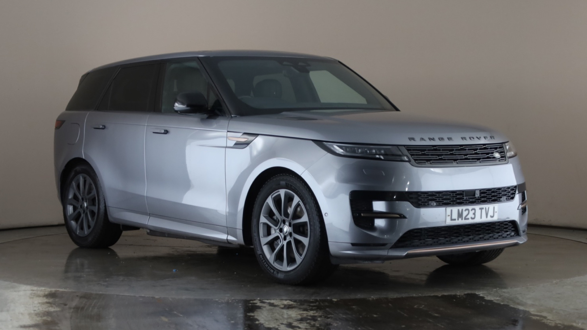 4020732 3.0 P440e Dynamic SE 5dr Auto