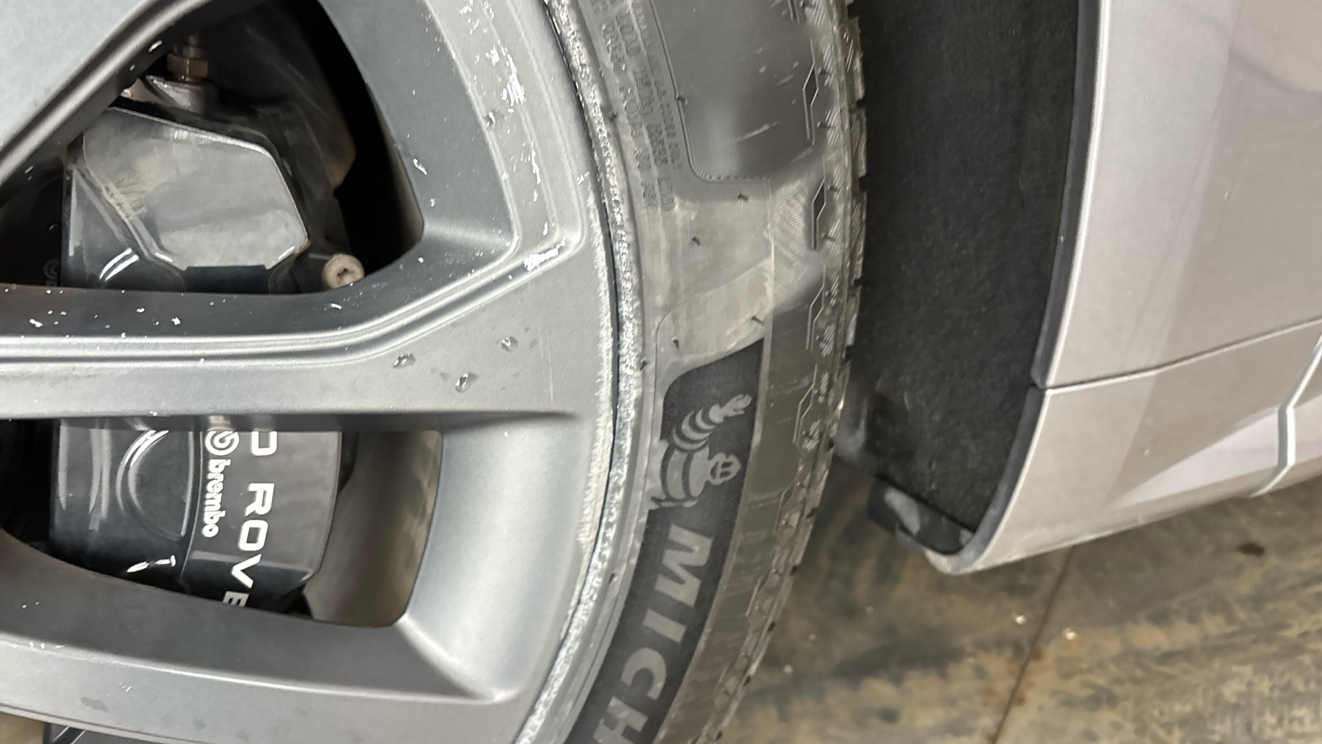 4020732 3.0 P440e Dynamic SE 5dr Auto