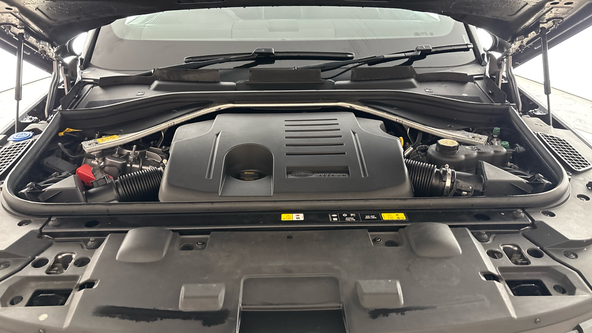 4020732 3.0 P440e Dynamic SE 5dr Auto