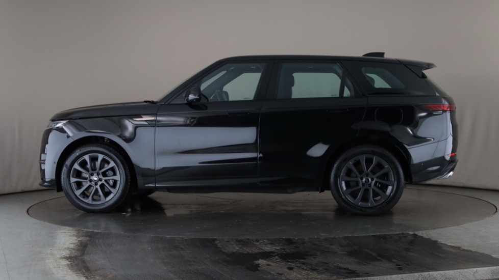 LAND ROVER RANGE ROVER SPORT Image 2