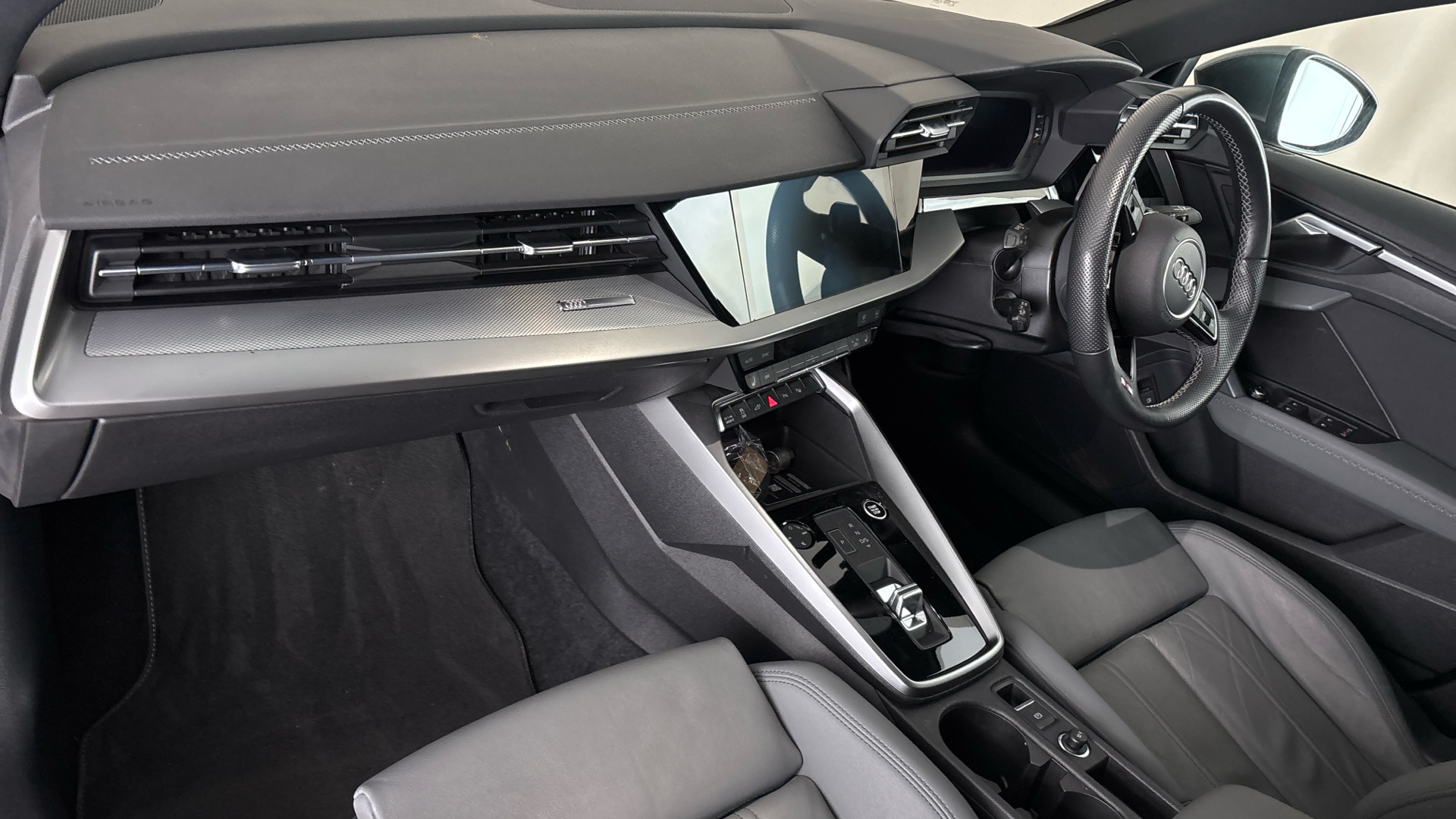 4020782 40 TFSI e S Line 5dr S Tronic[C+S] [17 inch Alloy]