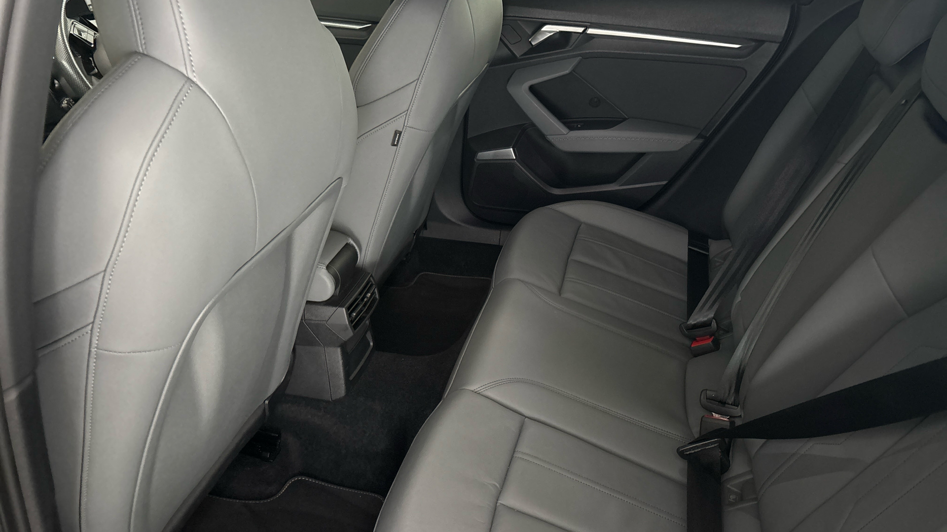 4020782 40 TFSI e S Line 5dr S Tronic[C+S] [17 inch Alloy]