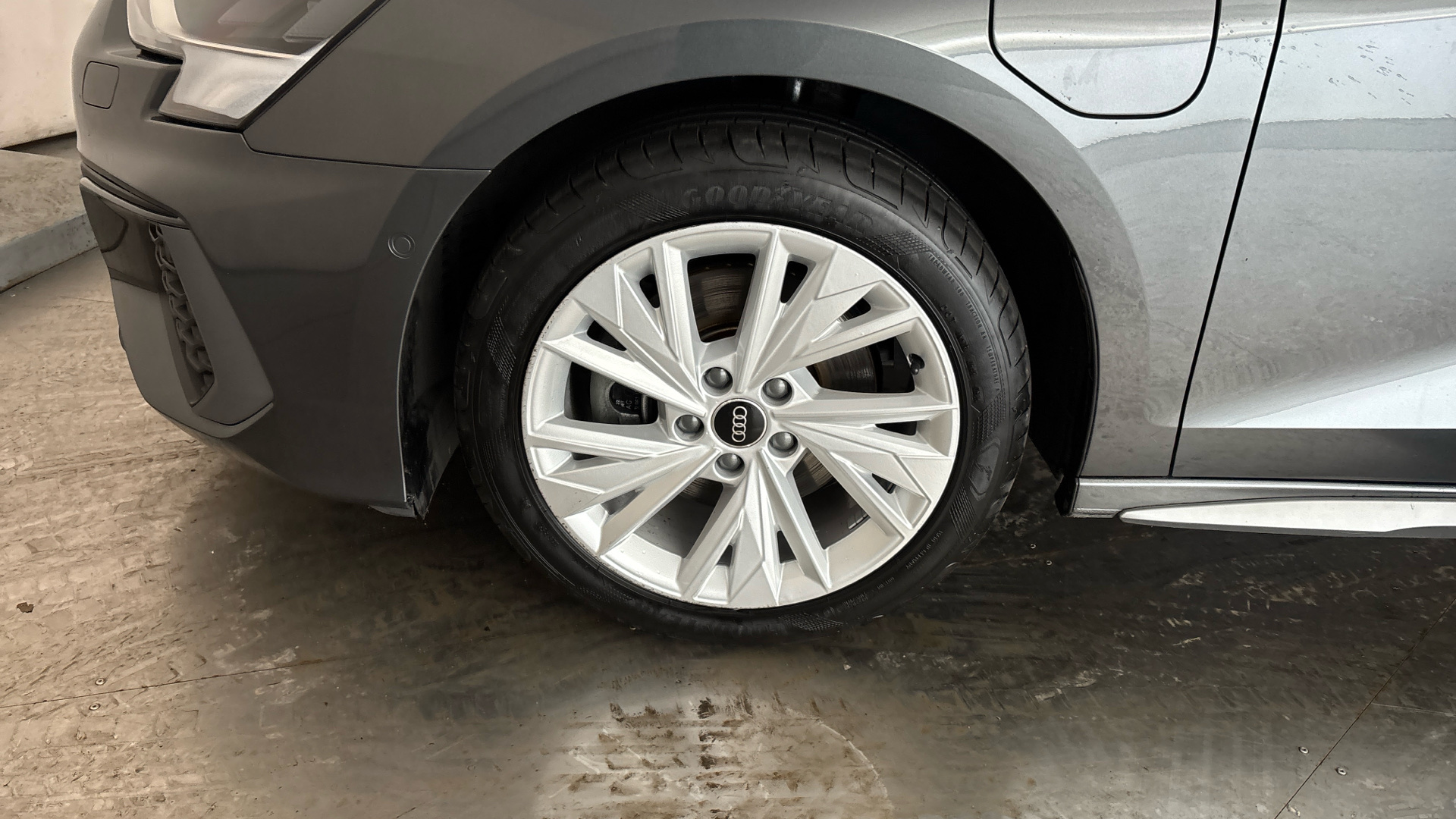 4020782 40 TFSI e S Line 5dr S Tronic[C+S] [17 inch Alloy]