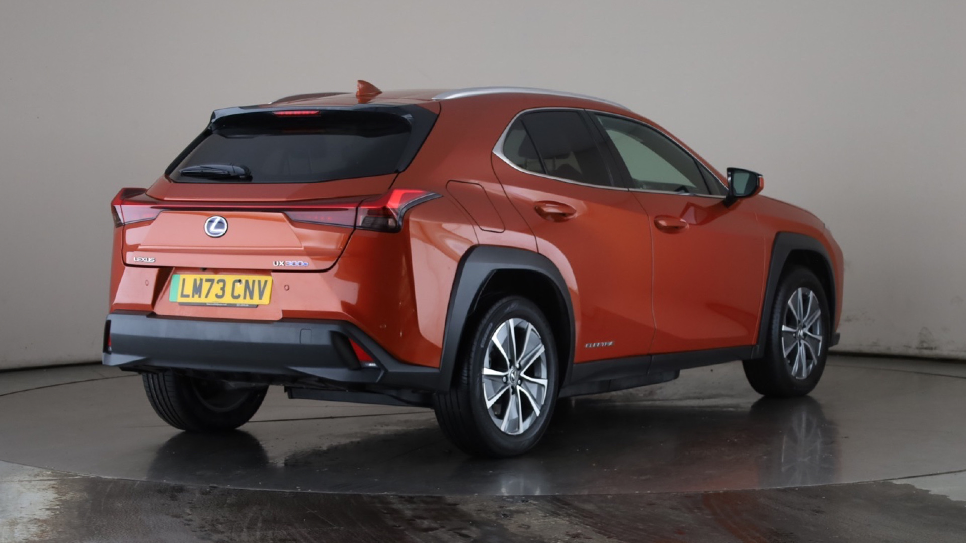 LEXUS UX UX ELECTRIC HATCHBACK 300e 150kW 54.3 kWh 5dr E-CVT [Premium Plus Pack]