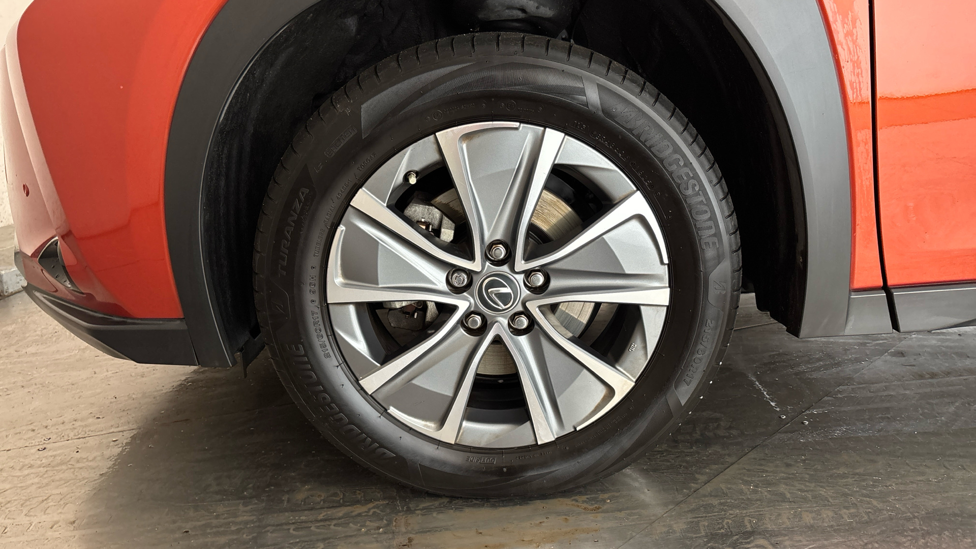 LEXUS UX UX ELECTRIC HATCHBACK 300e 150kW 54.3 kWh 5dr E-CVT [Premium Plus Pack]