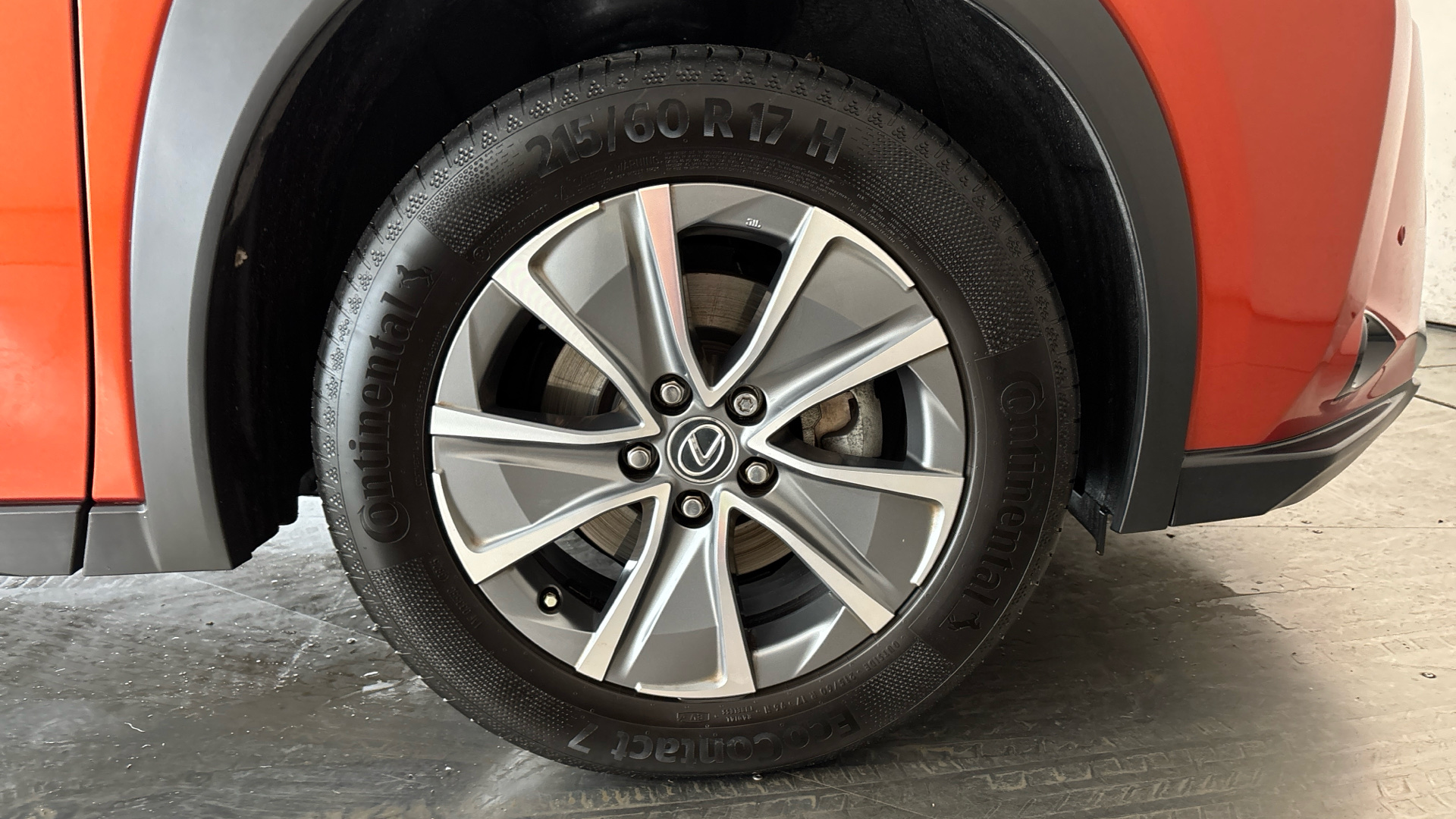 LEXUS UX UX ELECTRIC HATCHBACK 300e 150kW 54.3 kWh 5dr E-CVT [Premium Plus Pack]