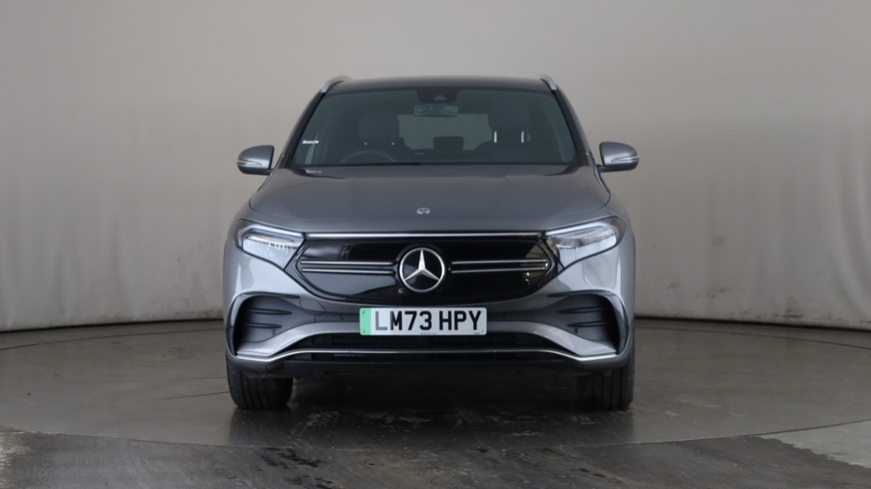 MERCEDES EQA Image 8