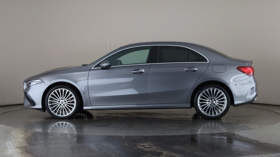 MERCEDES A CLASS Image 2