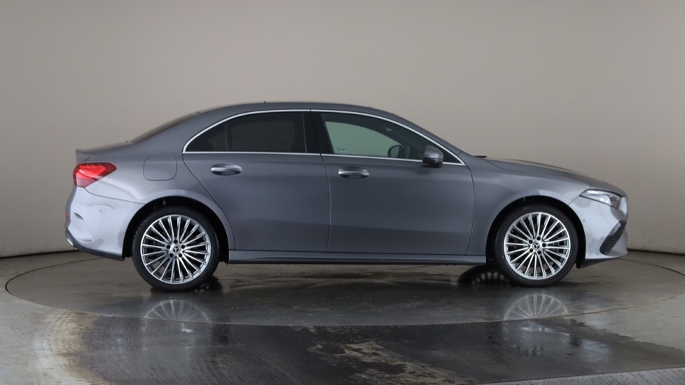 MERCEDES A CLASS Image 6