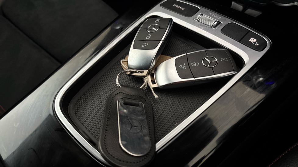 MERCEDES A CLASS 2 keys available