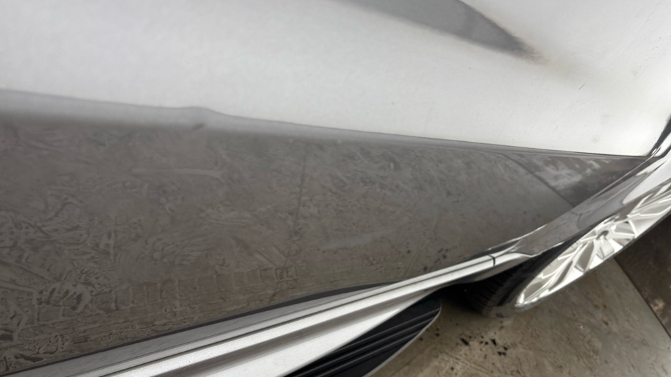 LAND ROVER RANGE ROVER SPORT dent