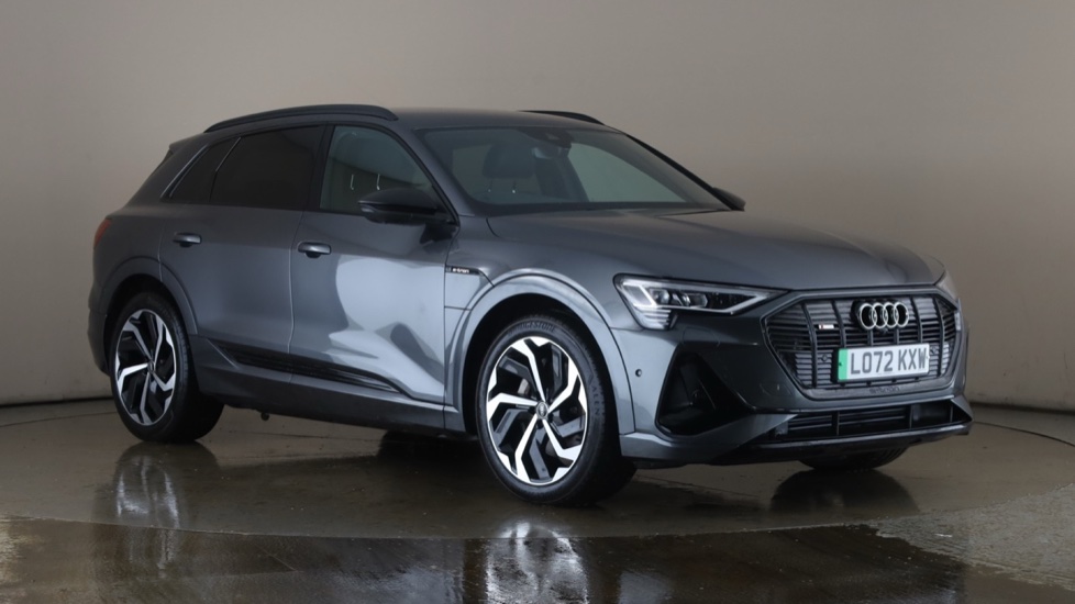 AUDI E-TRON Image 7