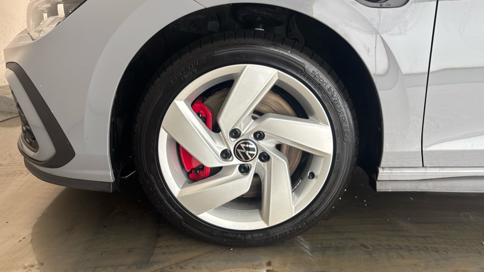 VOLKSWAGEN GOLF Image 17