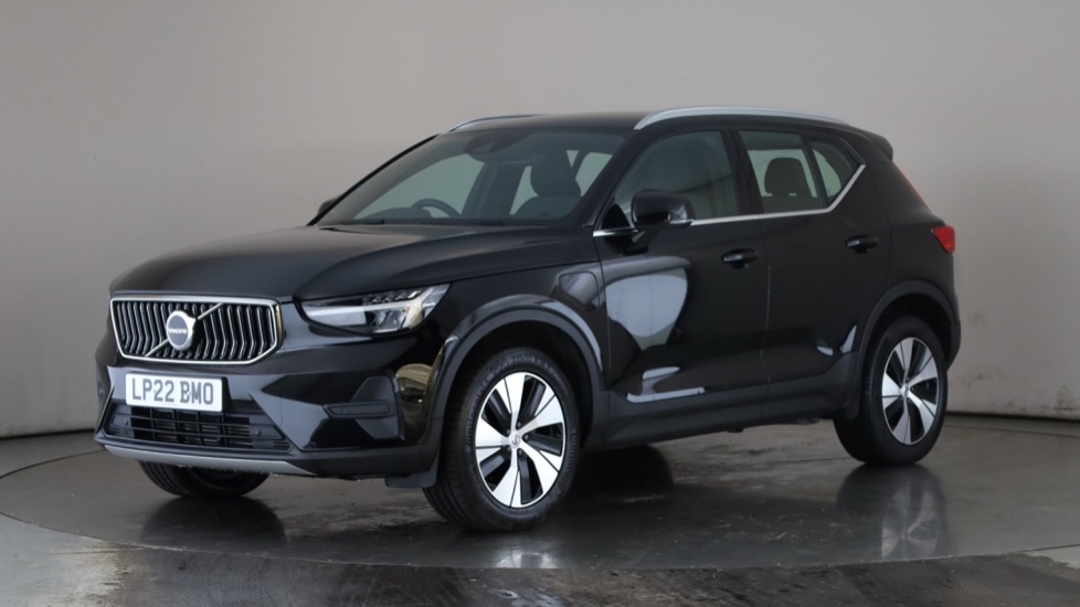 Used VOLVO XC40