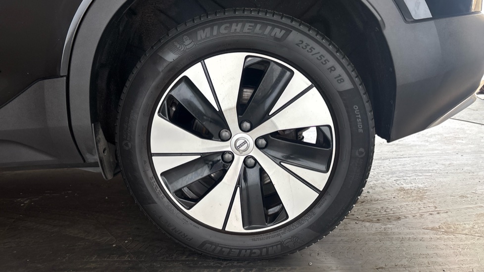 VOLVO XC40 Image 18