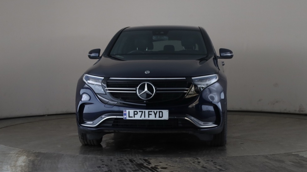 MERCEDES EQC Image 8