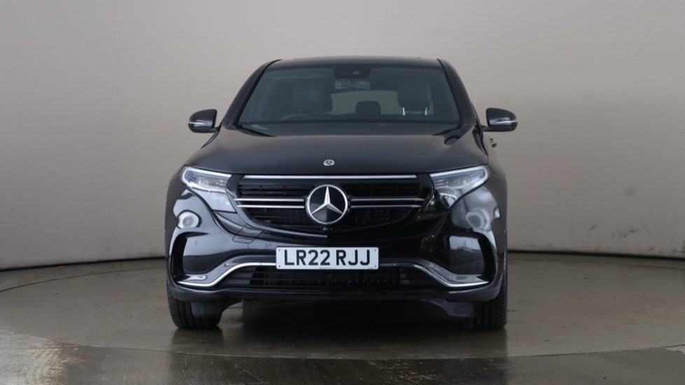 MERCEDES EQC Image 8