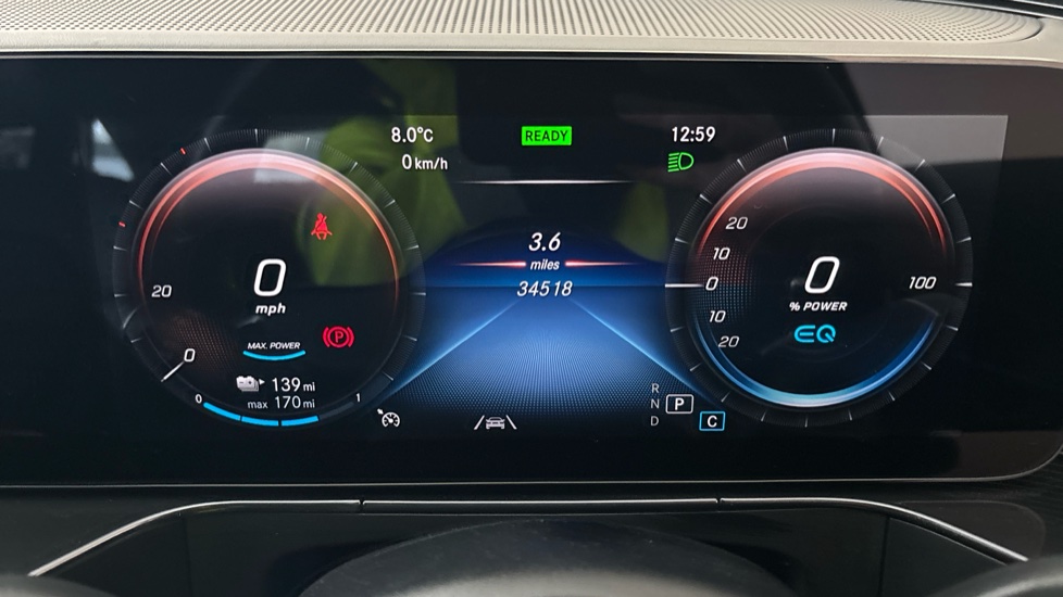 MERCEDES EQC Image 13