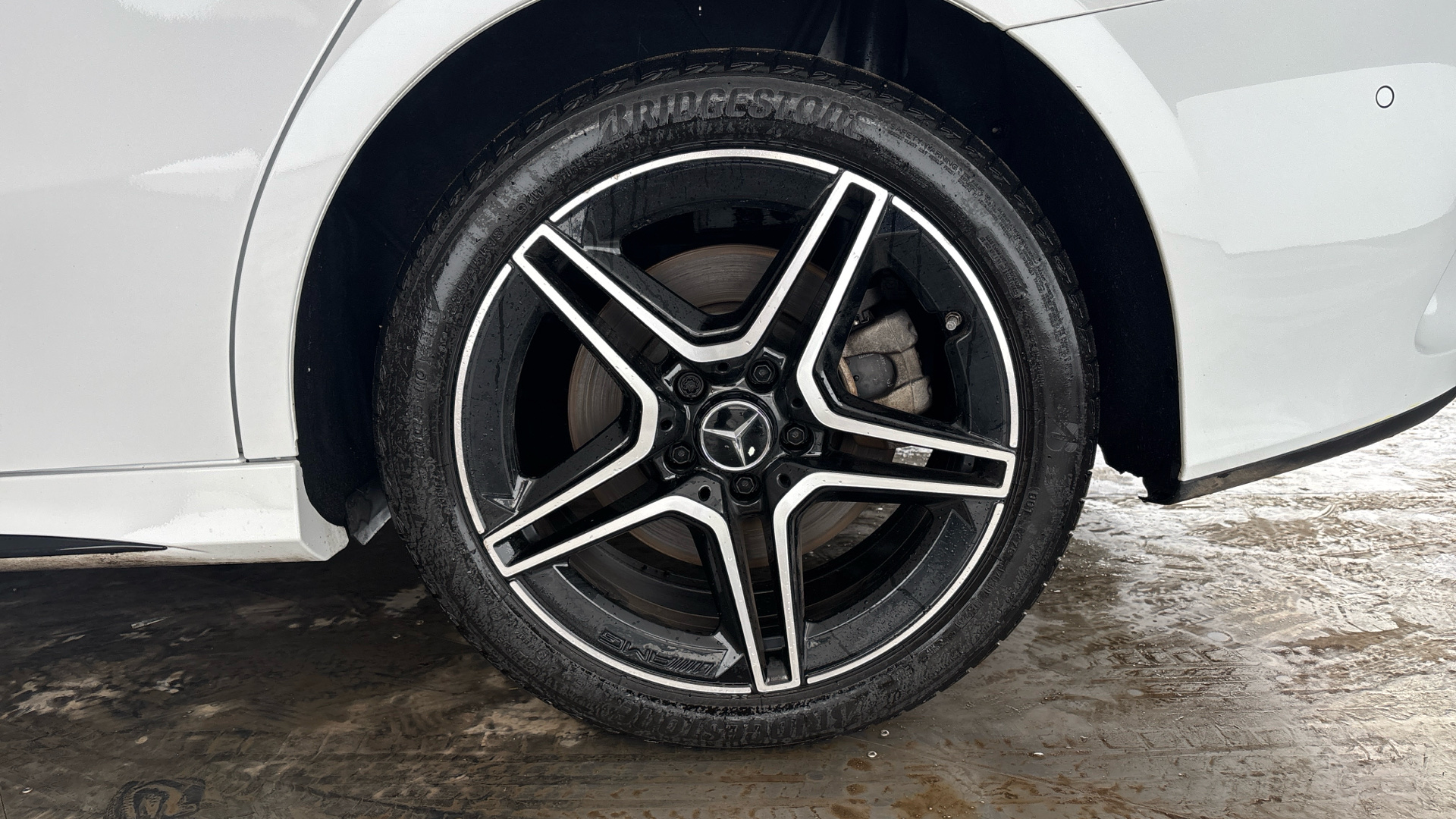 4049543 A250e AMG Line Premium Edition 4dr Auto