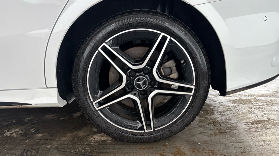 MERCEDES A CLASS Image 18