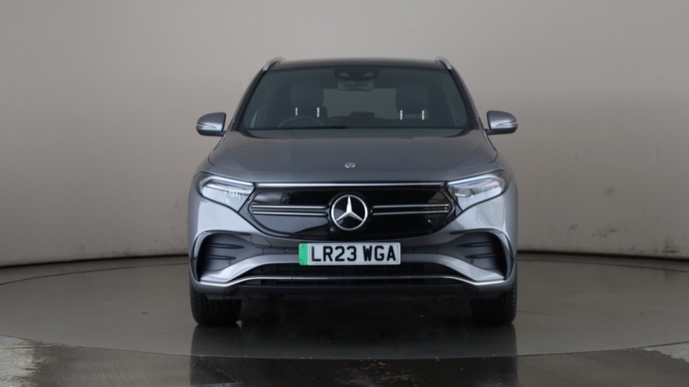 MERCEDES EQA Image 8