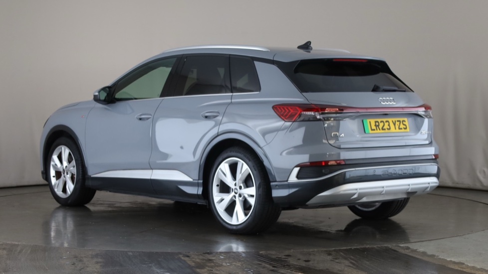 AUDI Q4 Image 3
