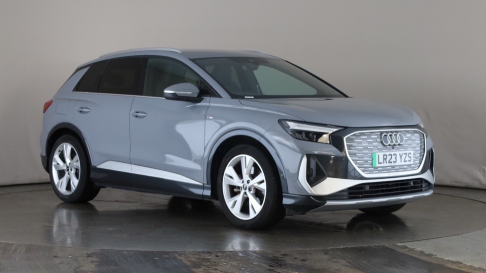 AUDI Q4 Image 7