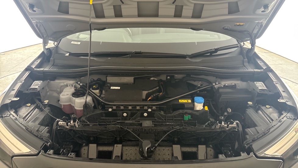 AUDI Q4 Image 16