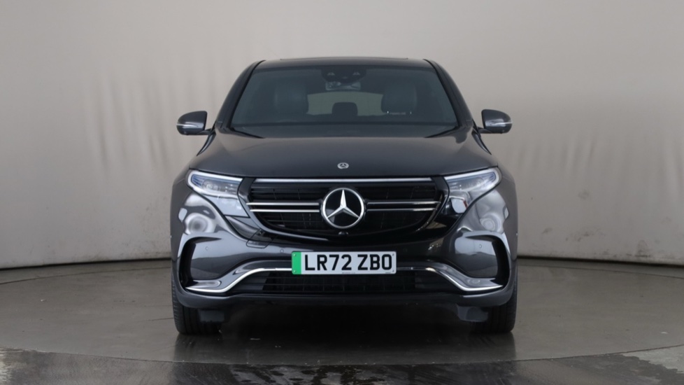 MERCEDES EQC Image 8