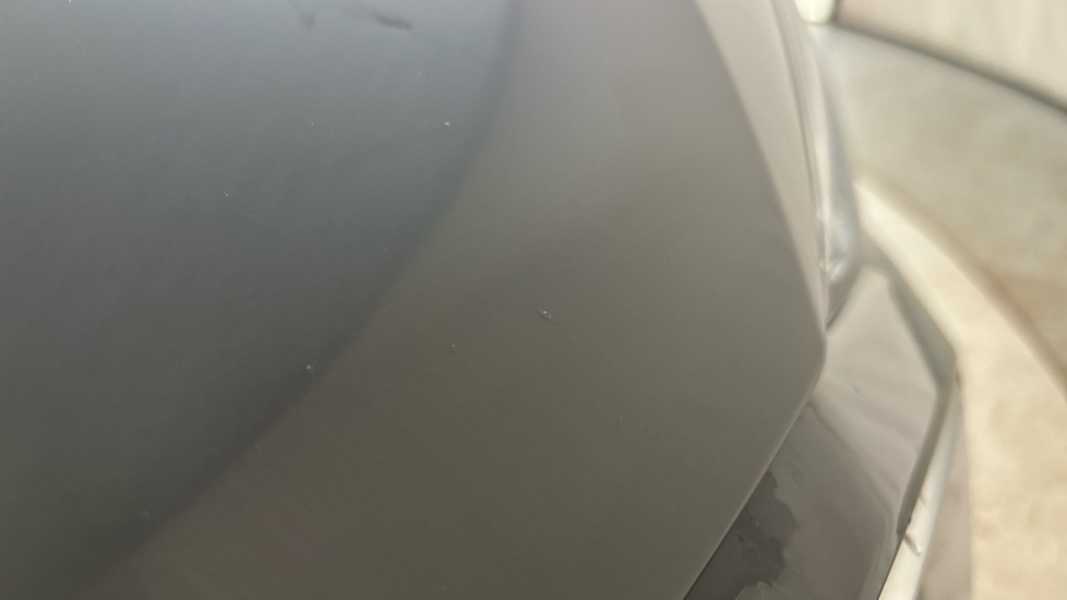 AUDI E-TRON Multiple chips