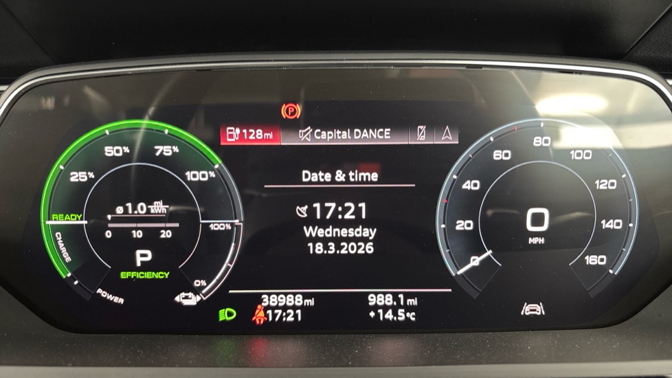 AUDI E-TRON Image 13