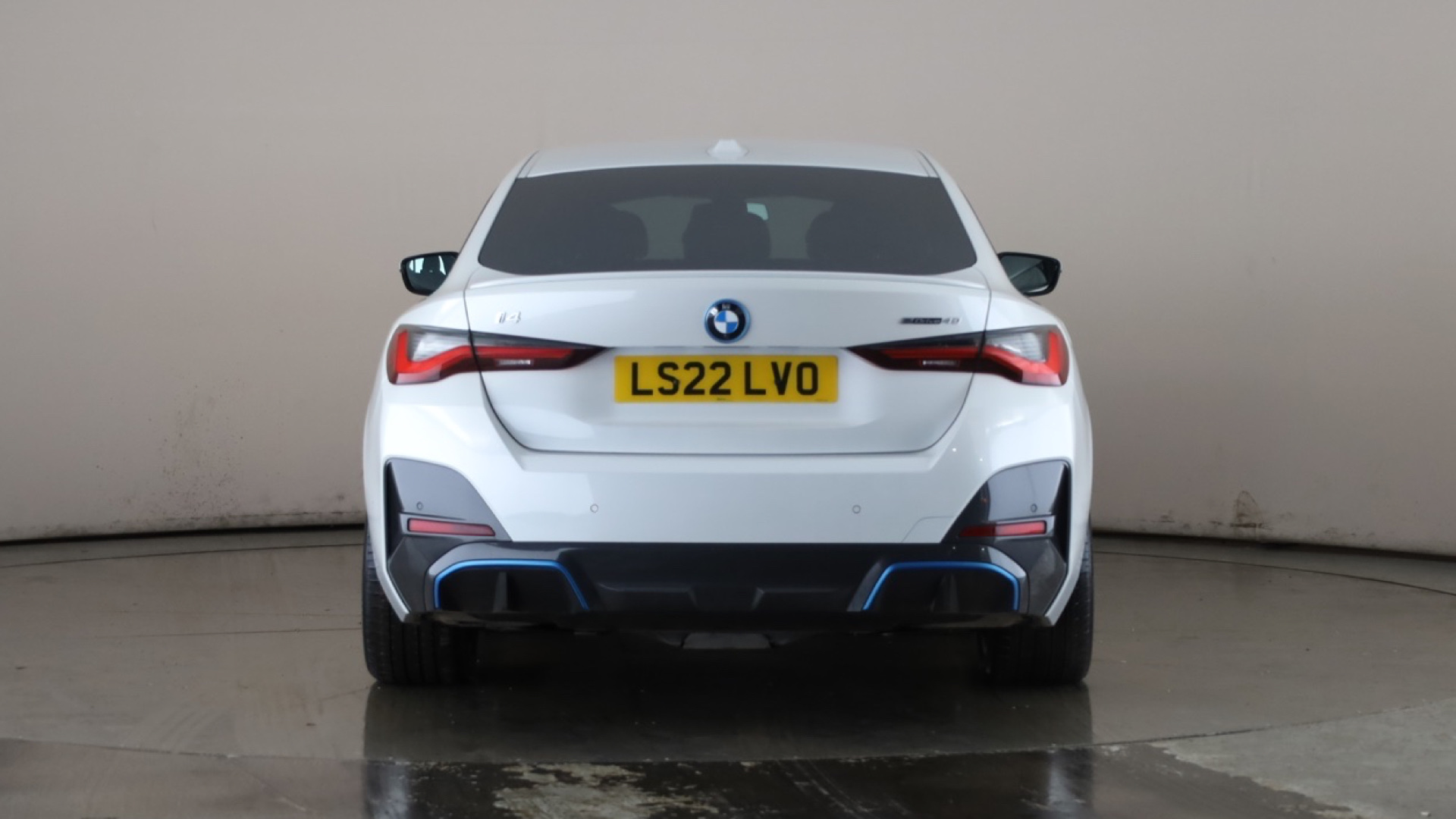 4027523 250kW eDrive40 M Sport 83.9kWh 5dr Auto